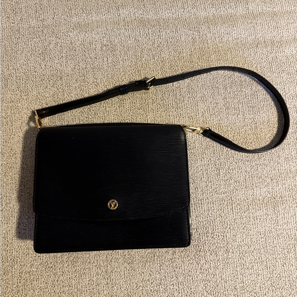LOUIS VUITTON Epi Grenelle Shoulder Bag Black